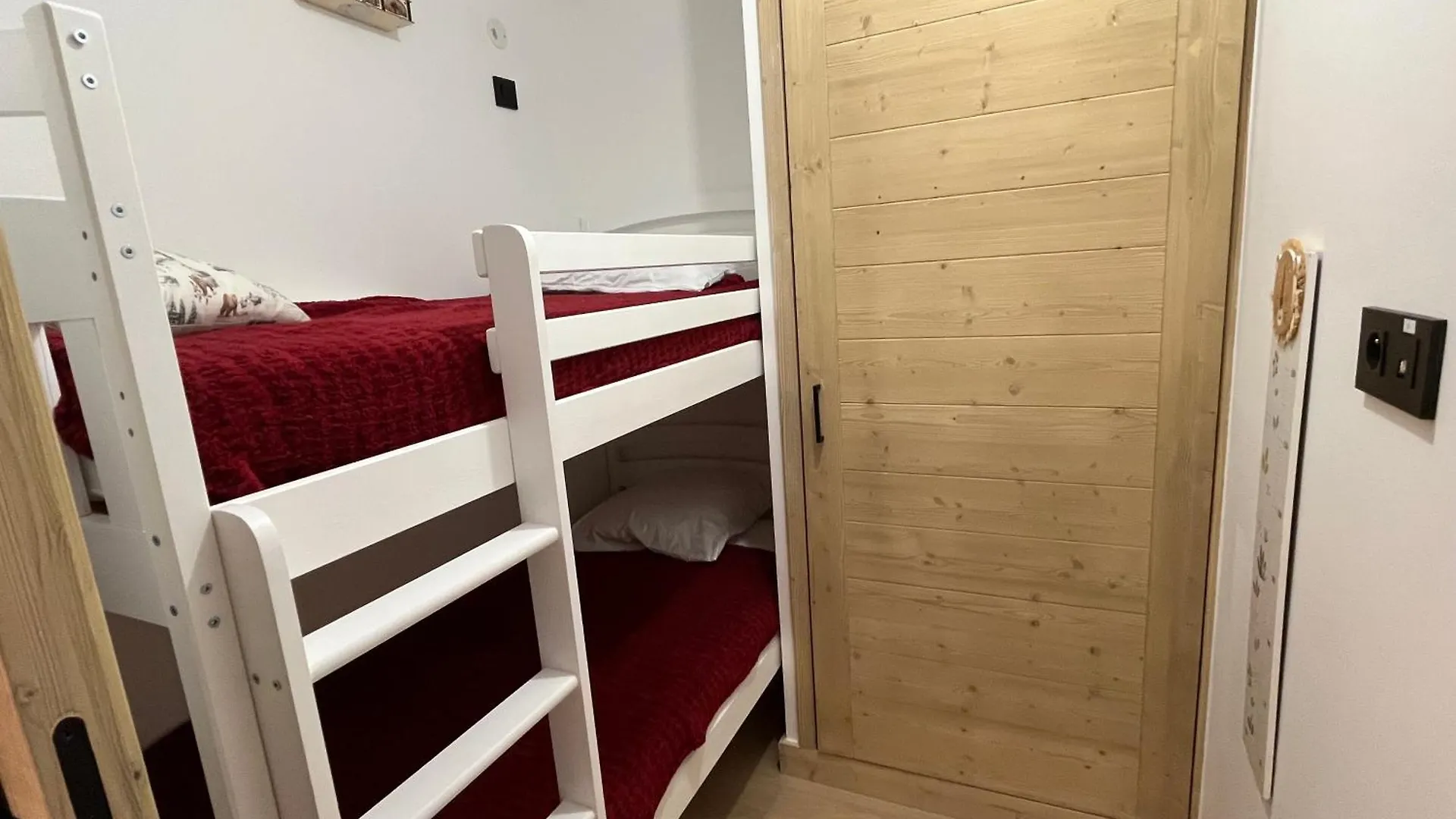 Residence Phoenix B By Leavetown Vacations Alpe d'Huez Apartment