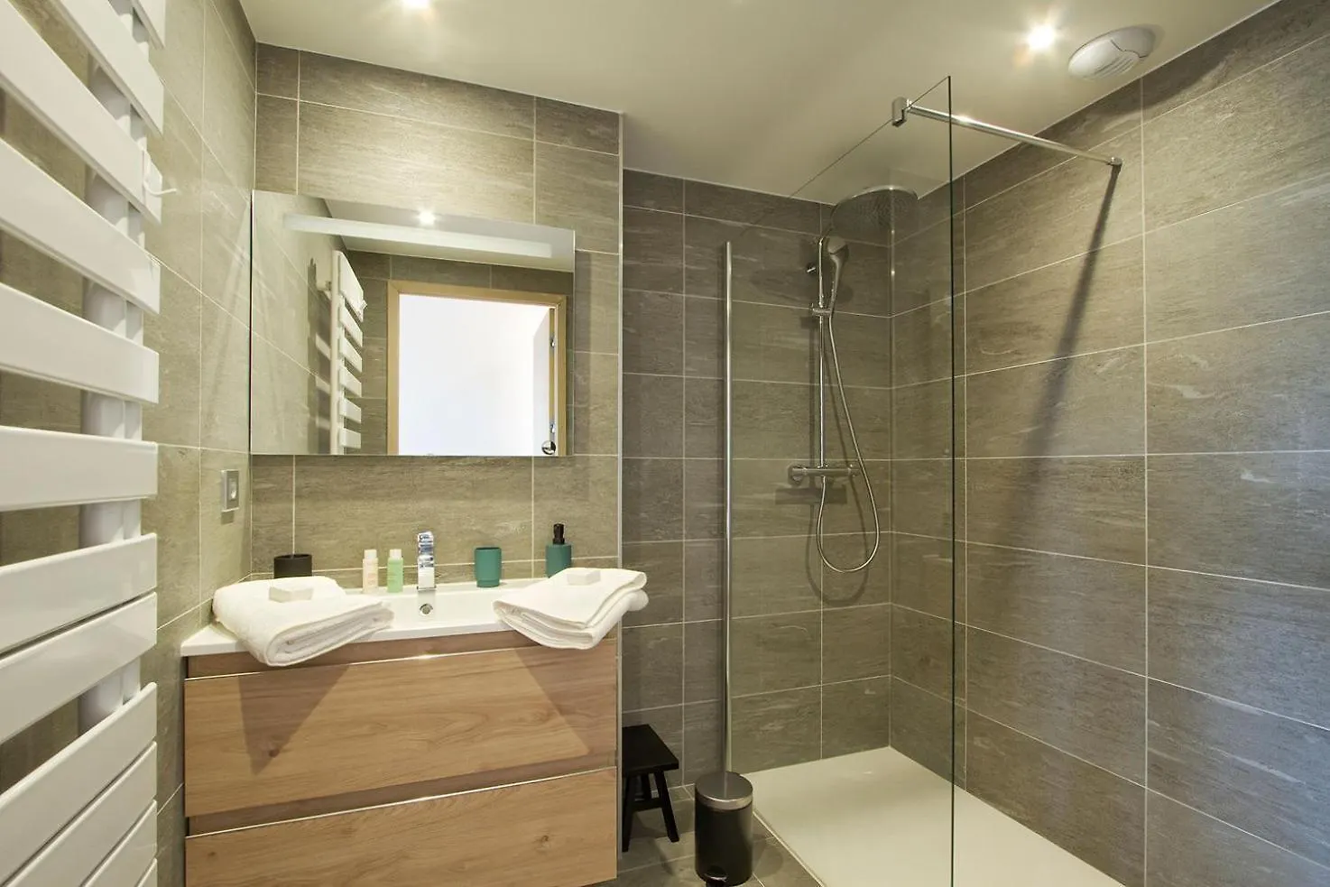 Residence Phoenix B By Leavetown Vacations Alpe d'Huez Apartment