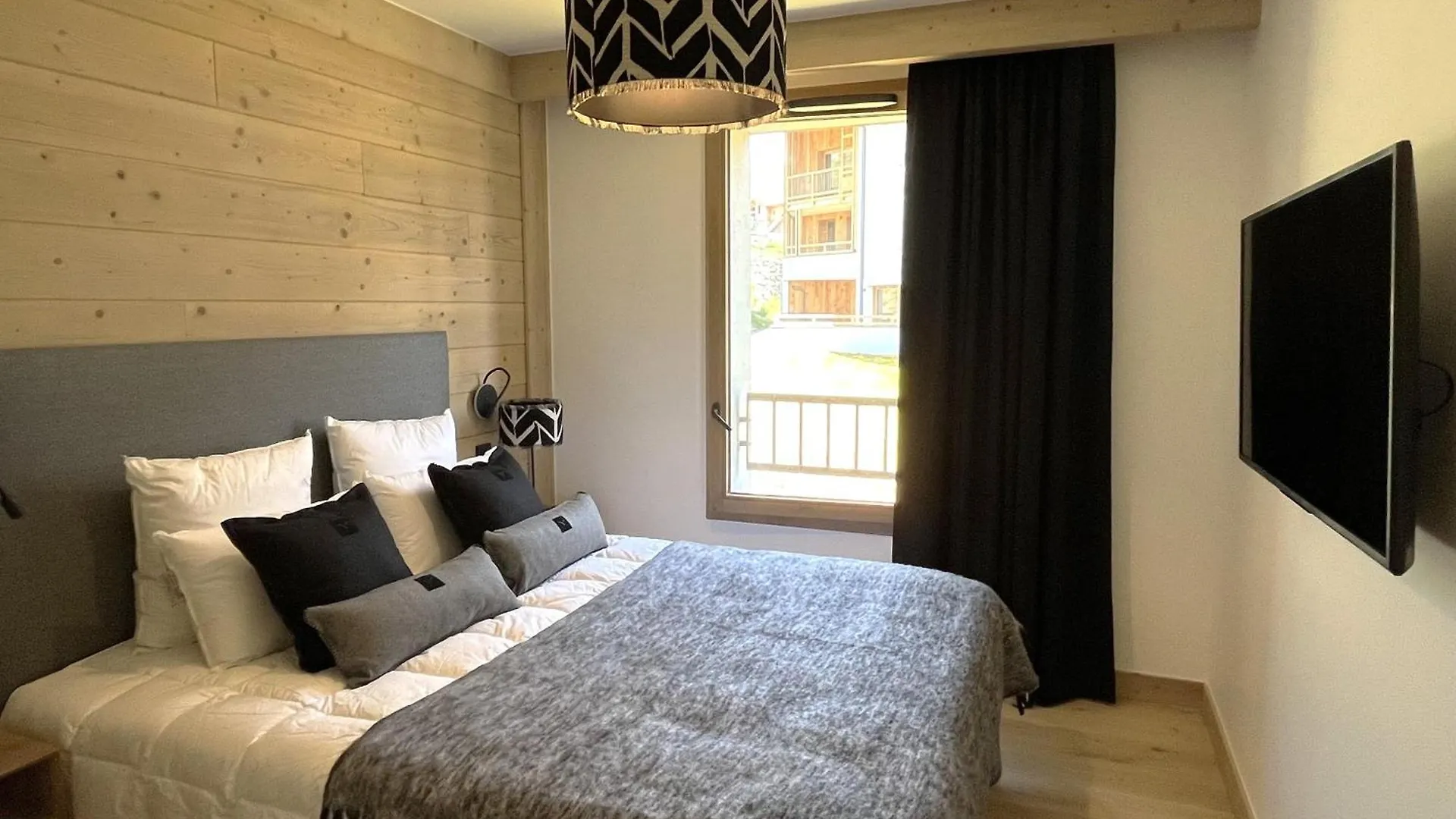 Residence Phoenix B By Leavetown Vacations Alpe d'Huez Apartment